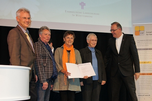 Pfr. Jürgen Götze, Rita Kuß, Brigitta Schmid, Ida Eberhard, Dr. July (v.l.n.r.)